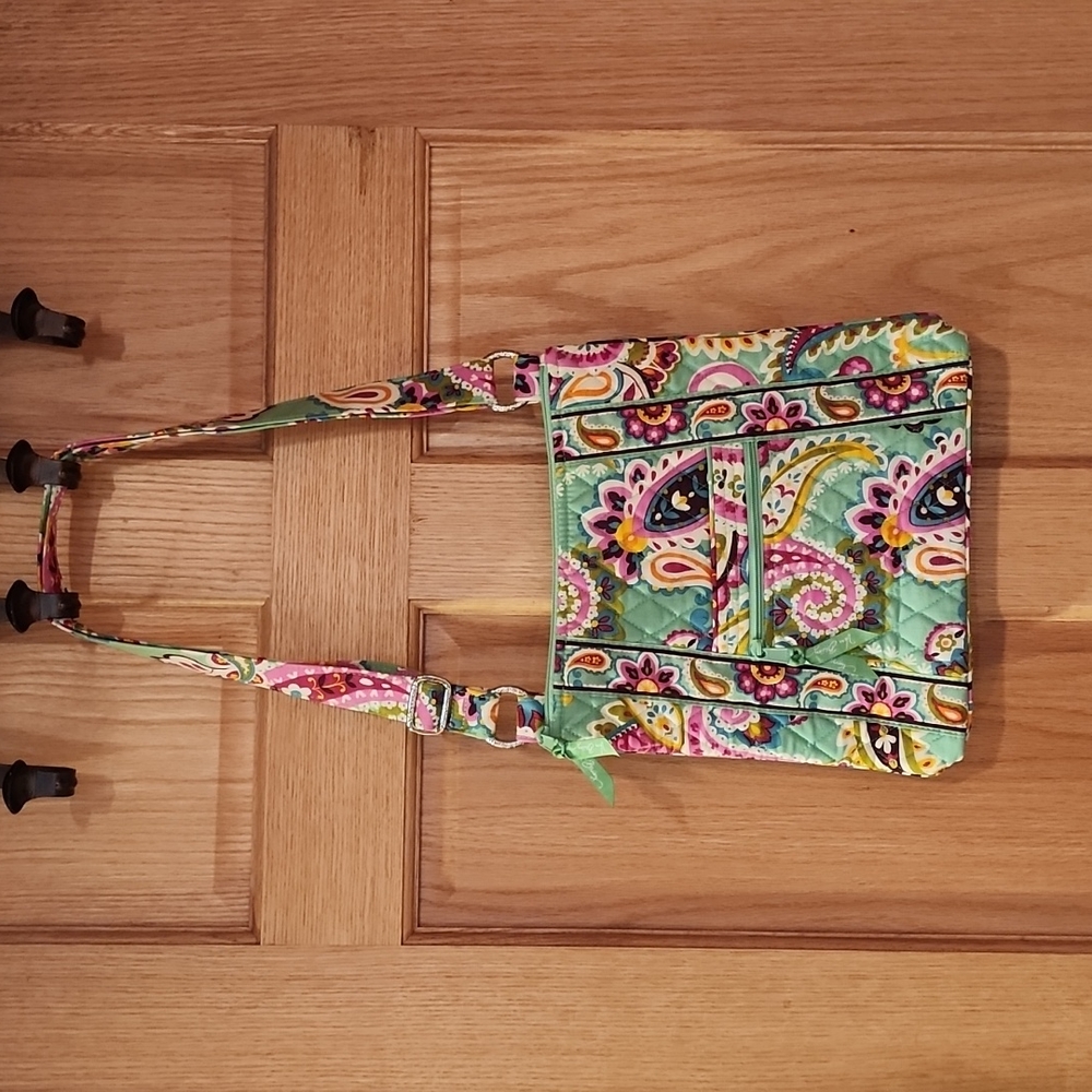 Vera Bradley Hipster Bag "Tutti Frutti" pattern. Brand new....never used.